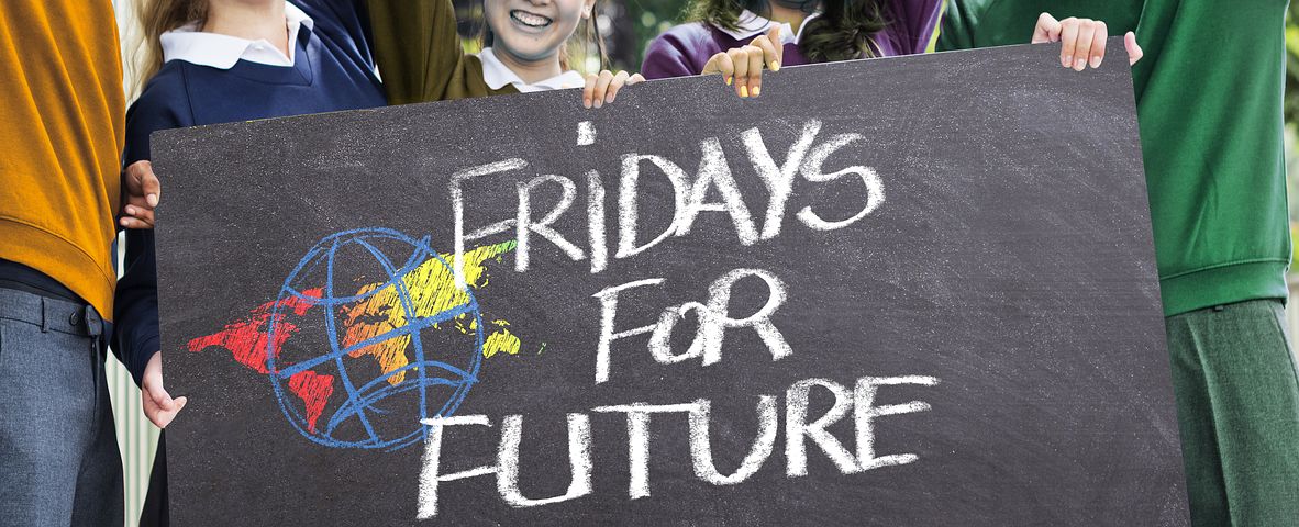 Fridays for Future - Slogan auf einer Tafel