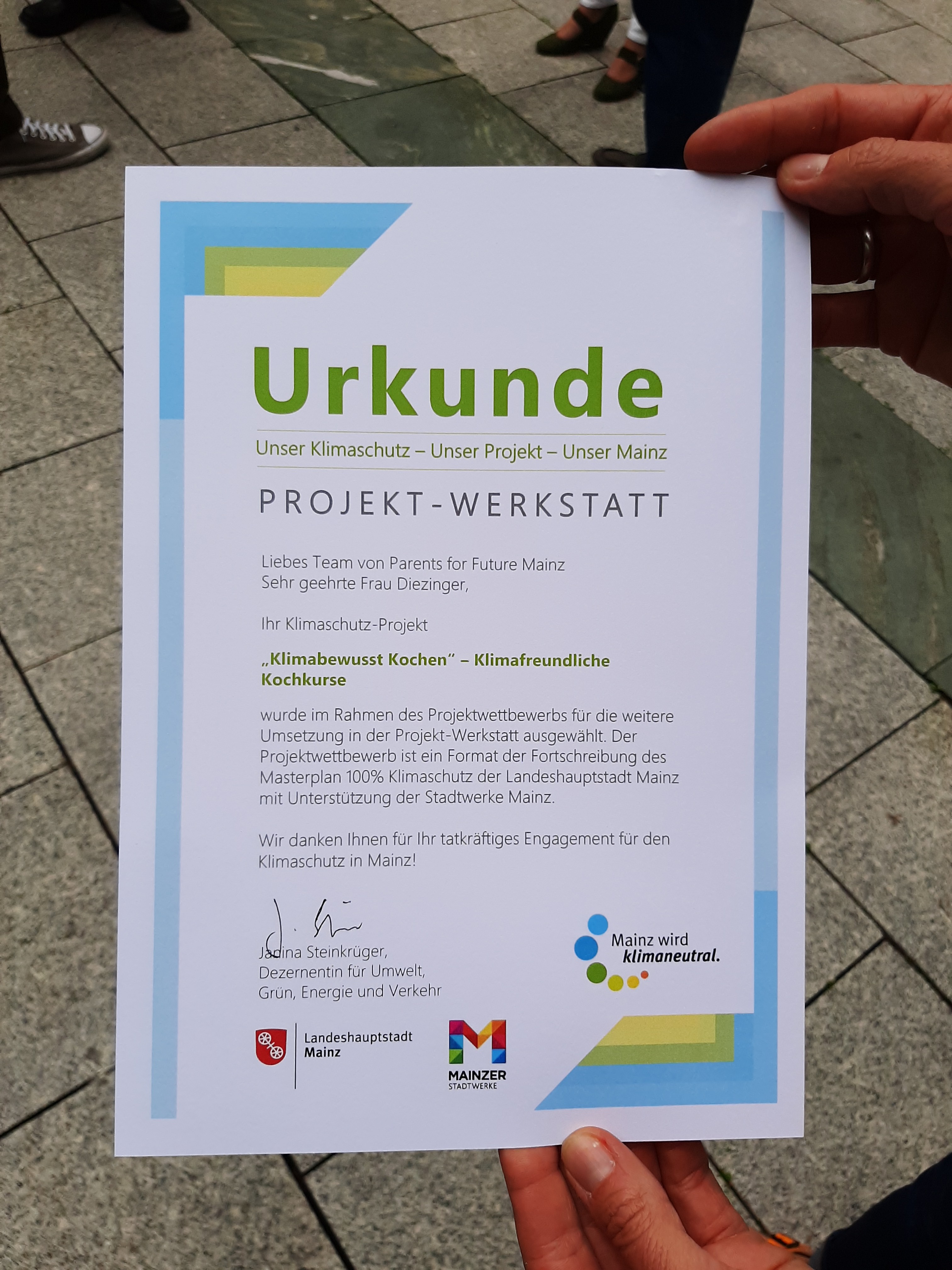 Die Urkunde