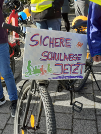 Schild Sichere Radwege